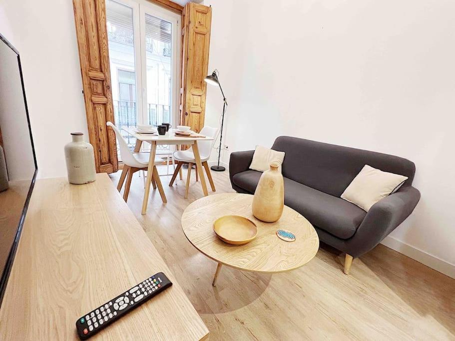 Apartamento Privado De Diseno En Pleno Centro - Atocha Apartment มาดริด ภายนอก รูปภาพ